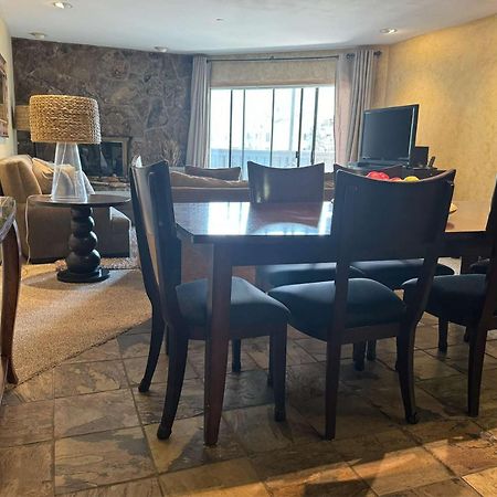 Best Location In The Heart Of Lions Head, Ski Lockers, Jacuzzi And Pool Vail Kültér fotó