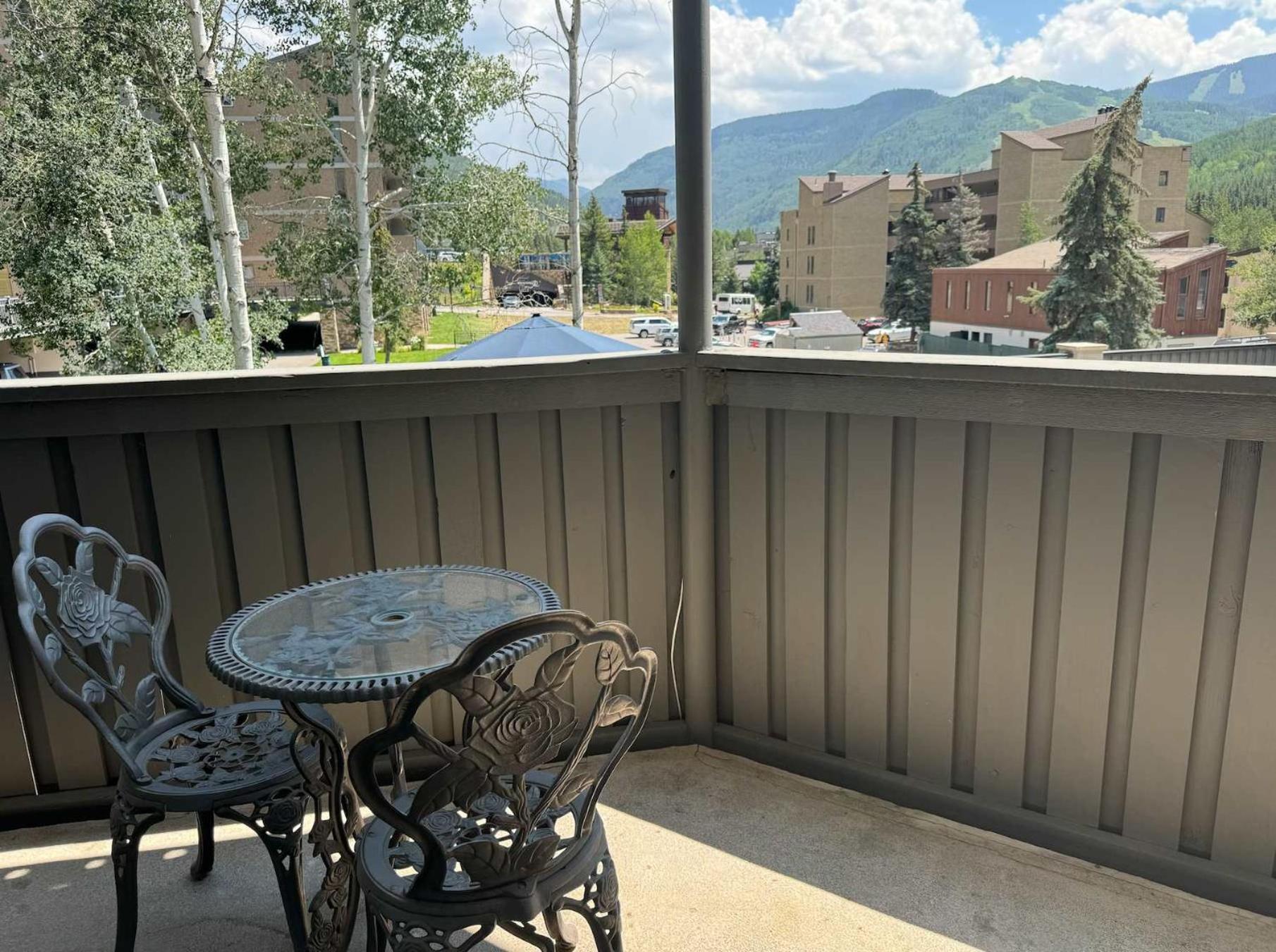 Best Location In The Heart Of Lions Head, Ski Lockers, Jacuzzi And Pool Vail Kültér fotó
